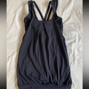 Lululemon Nouveau Limits Tank size 2